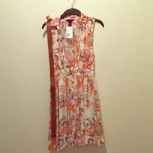 Knee length pattern dress
