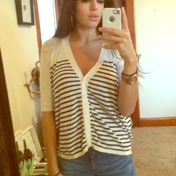 Black & white striped top - Picture 3 of 4