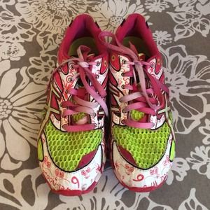 Asics Gel-Noosa Tri 6