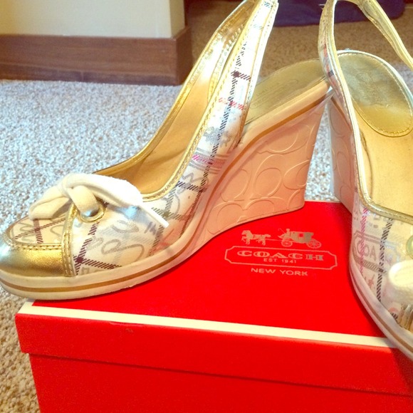 Coach wedges