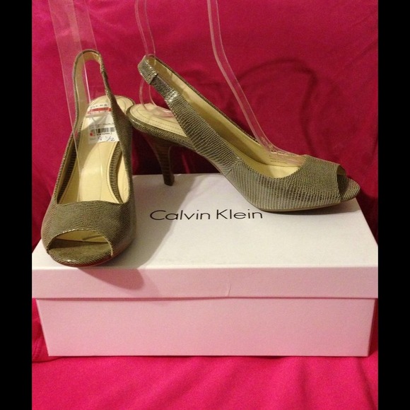 Calvin Klein Leather Reptile Sling Size 8.5 Or 9 - Picture 2 of 4