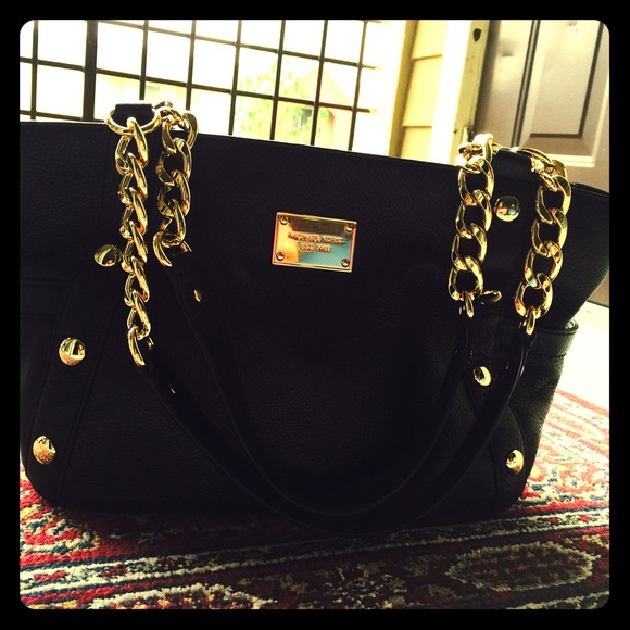 MK black bag💖