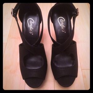 Black Leather Strappy Wedge