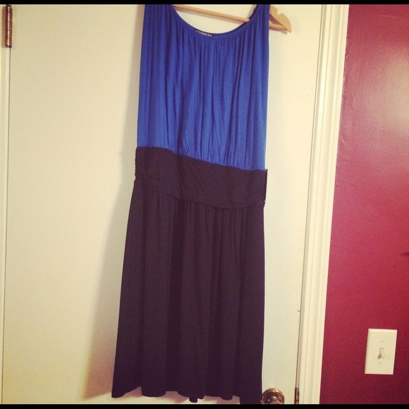 NWT EXPRESS BLACK & BLUE DRESS - Picture 4 of 4