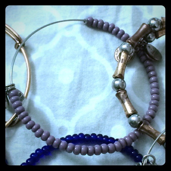 Light purple/lavender silver Alex and Ani