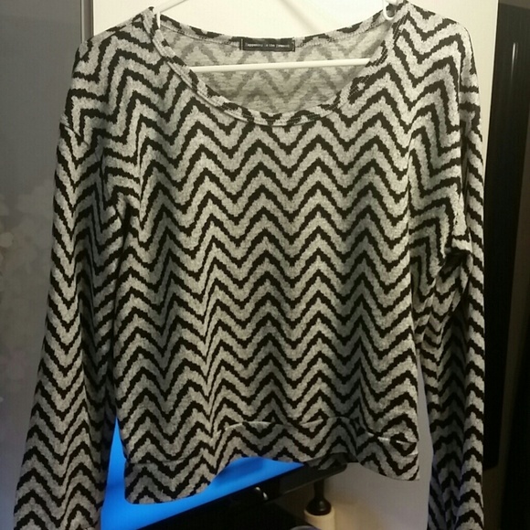 Long Sleeved Crop Top