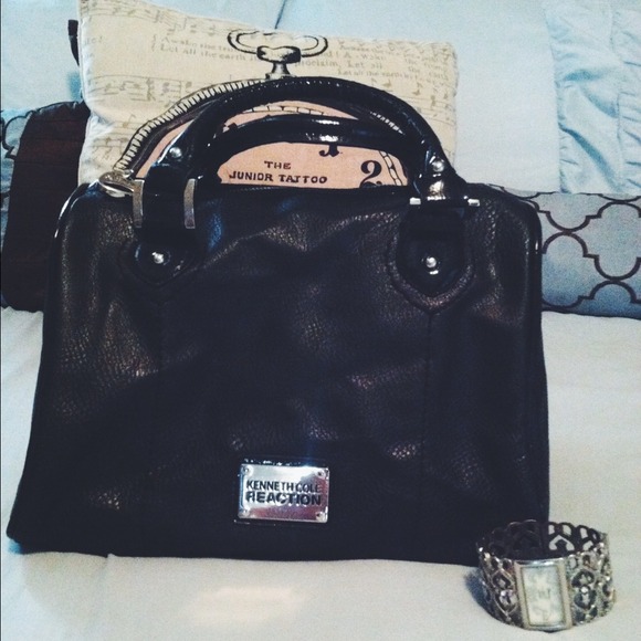 Black Kenneth Cole Handbag