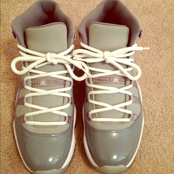 Cool Grey 11's