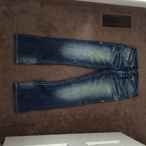 Buckles jeans