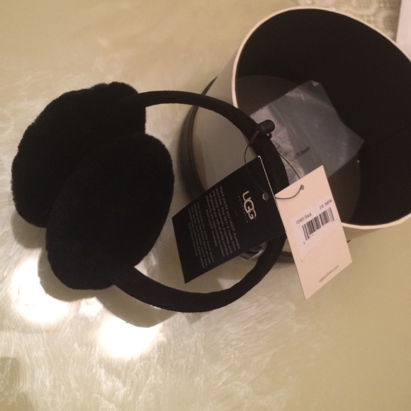 Ugg ear muffs
