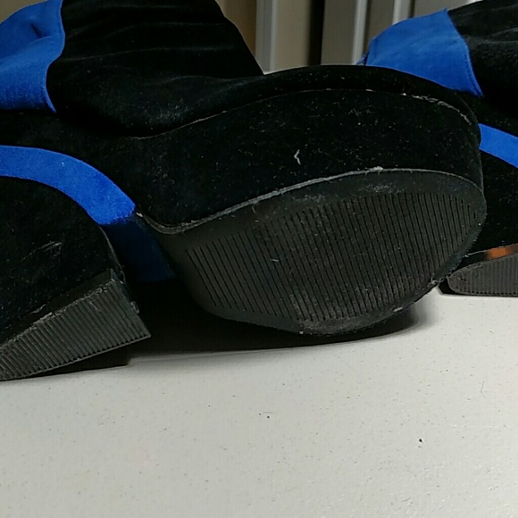 Wedge Color Block Cutouts - Picture 3 of 3
