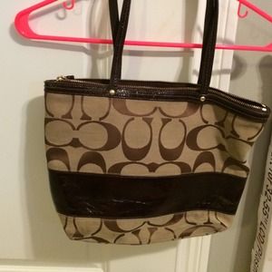 Coach purse.