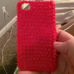 Pink rubber iPhone 4/4s case