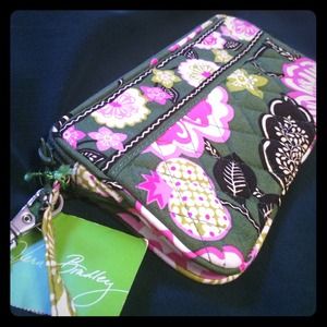 Brand New with Tags! Vera Bradley Wristlet