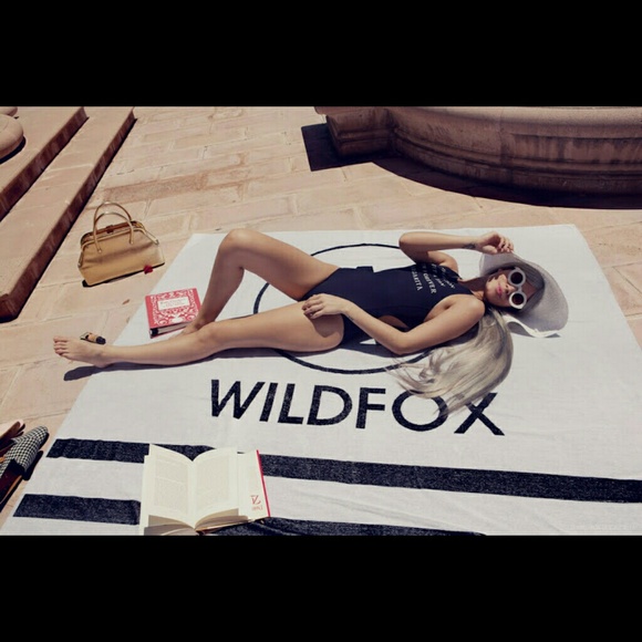 WILDFOX Couture Best Friend Beach Cruise Towel