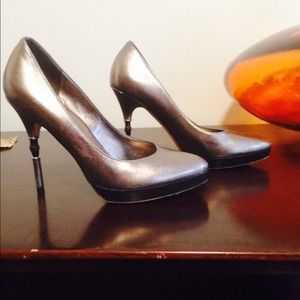 #on hold# Womans gucci Pumps