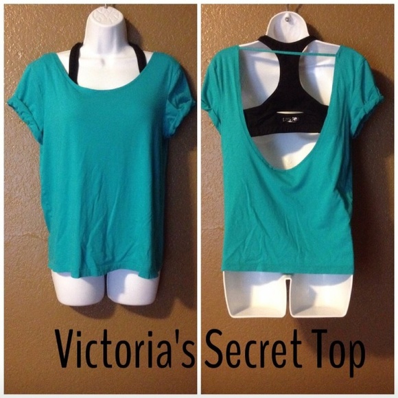 Victoria's Secret Tops - ❤️Quick SALE❤️Victoria's Secret Yoga top by Pink