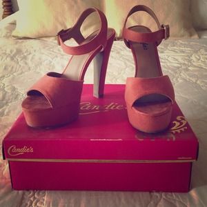 Candie's Cateagan in Coral