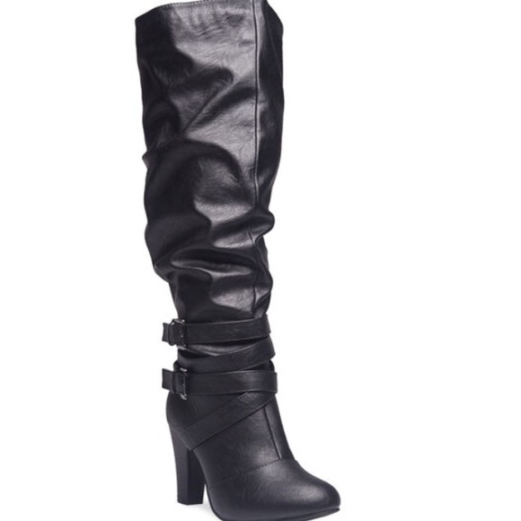 Wet Seal wide width buckle detail boots