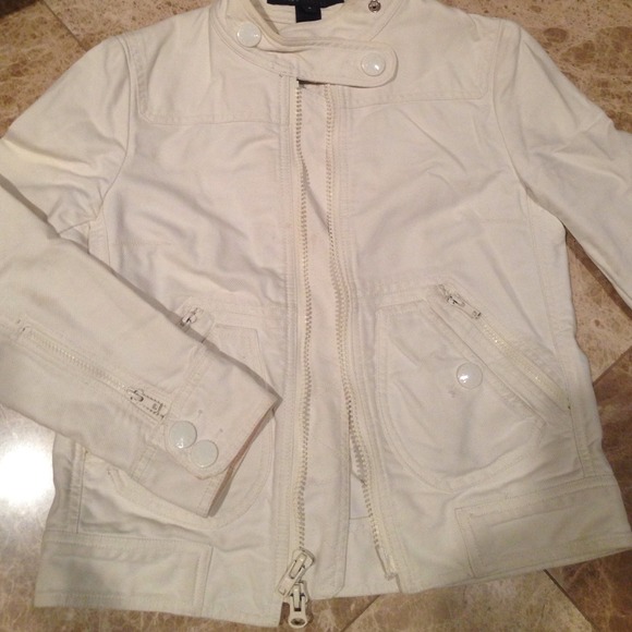 Designer creme denim jkt - Picture 3 of 4