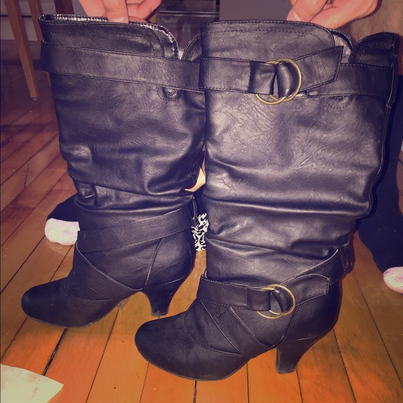 Black Boots