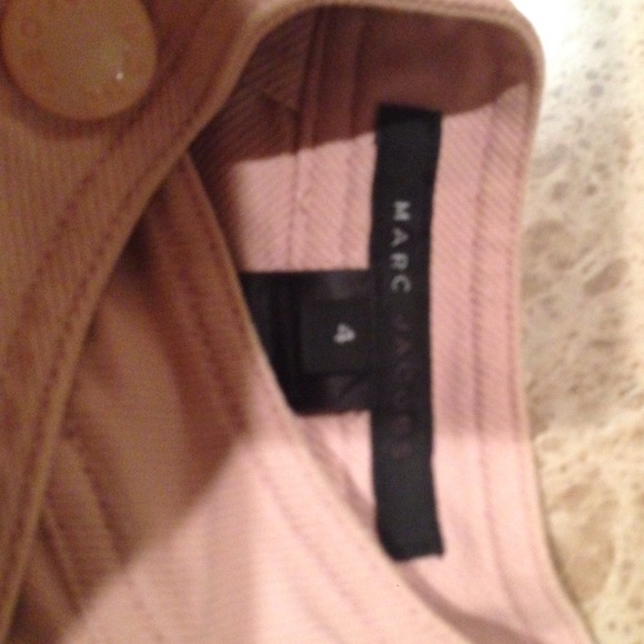 Like brand new designer denim jkt in trendy pink - Picture 2 of 4