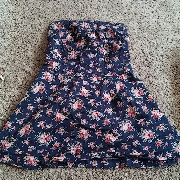 Navy blue floral tube top