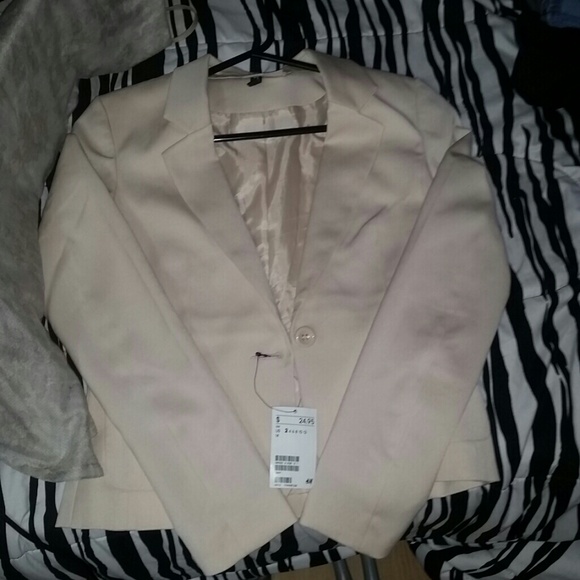 Chic Blanched Almond Blazer