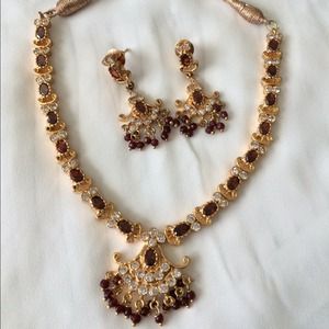 Indian Jewelry Necklace & Earring Set
