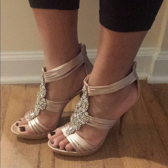 De Blossom Collection Cubic Zirconia Heels