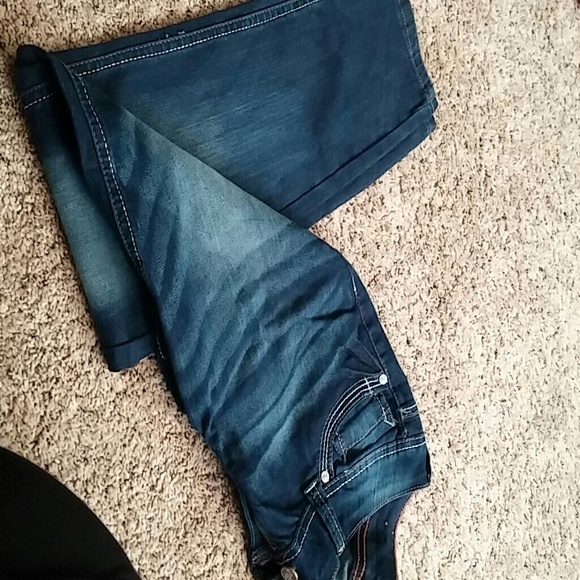 Jeans - Picture 2 of 4