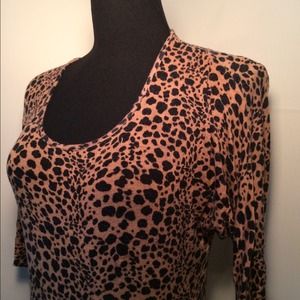 Small Leopard Print 3/4 sleeved top