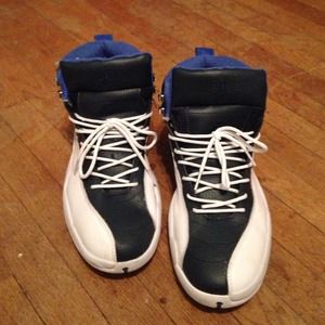 Obsidian 12s size 12