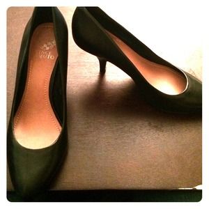 Vince Camuto pumps