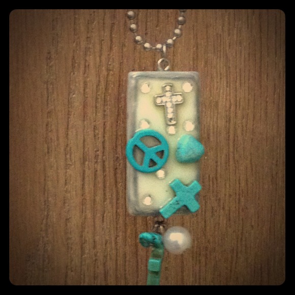 DOMINO #10 DECORATED NECKLACE - Picture 1 of 3