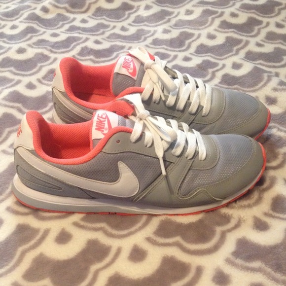 Nike shoes