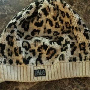 Cheetah billabong beannie