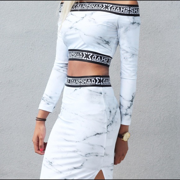 Shade London white marble set