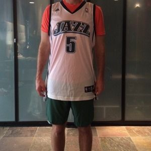 Utah Jazz jersey. Size L (mens)