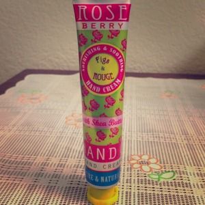 Figs & rouge hand cream in rose berry