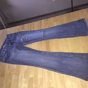 Cute hardly worn size 5 Piama jeans!