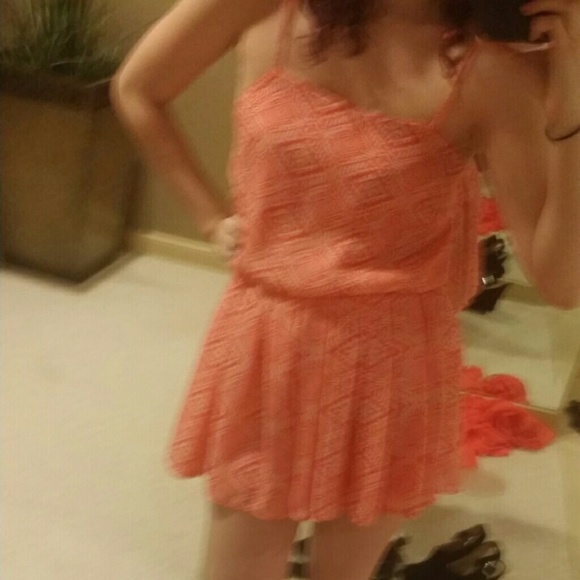 Summery romper - Picture 3 of 3