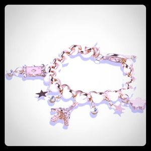 Eiffel tower bracelet