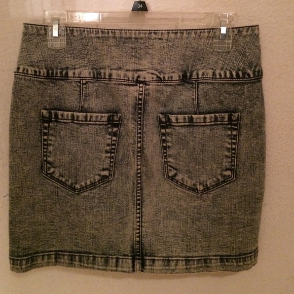 Denim high waisted skirt - Picture 2 of 2