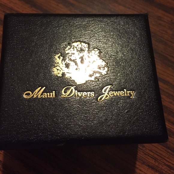 Maui divers Tahitian pearl pendant & chain - Picture 4 of 4