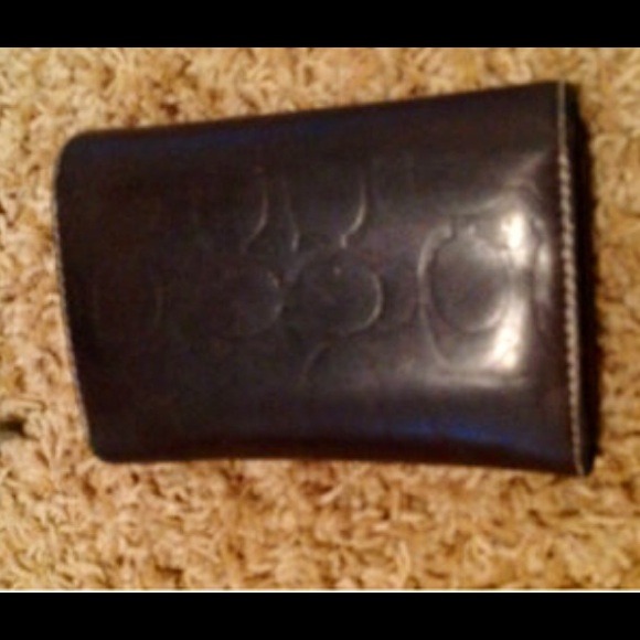Authentic COACH wallet - Picture 2 of 3
