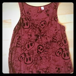 Women's sleeveless blouse