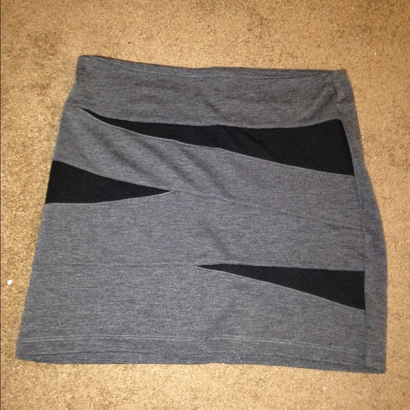 Black and gray size L skirt