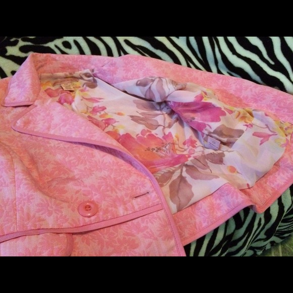 Bandolino Pink Quilt-pattern Executive Blazer - Picture 4 of 4
