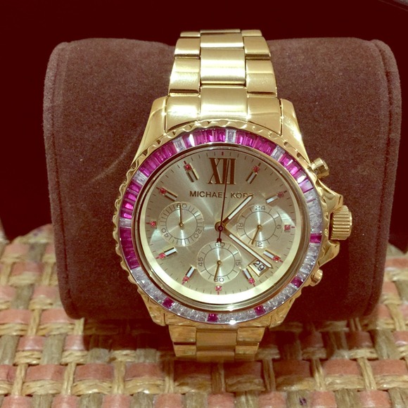 Michael Kors Everest Gold Pink Glitz Watch🌸 - Picture 1 of 4